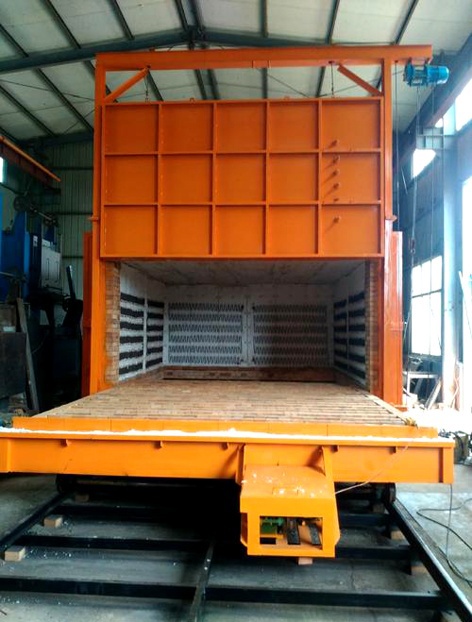 Trolley furnace insulation